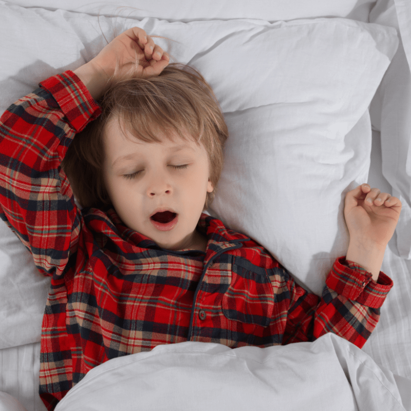 Qualidade do sono infantil ligada a hábitos alimentares pouco saudáveis
